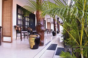Sarinande Hotel