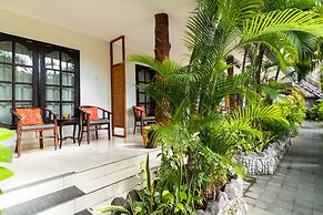 Sarinande Hotel