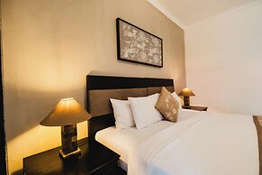 Sarinande Hotel