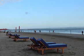 Sarinande Hotel