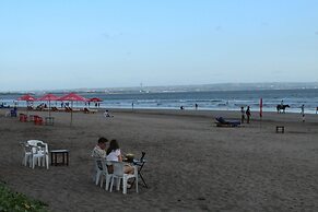 Sarinande Hotel