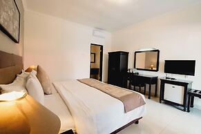 Sarinande Hotel
