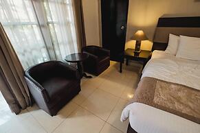 Sarinande Hotel