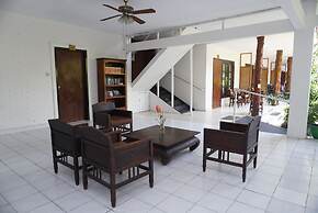 Sarinande Hotel