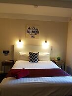 Bidgee Motor Inn