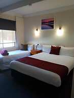 Bidgee Motor Inn