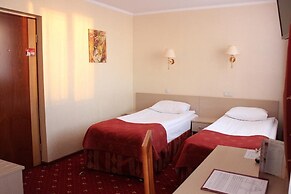 Amaks City Hotel
