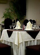 Amaks City Hotel