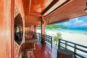 Sunrise Resort