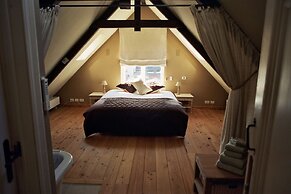 1669 Bed & Breakfast