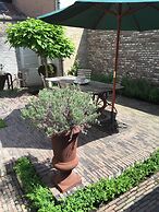 1669 Bed & Breakfast