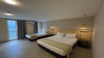 Hotel Blue Cove by On vacation