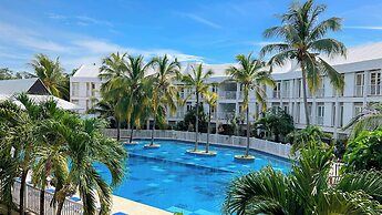 Hotel Blue Cove by On vacation