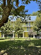 Uba Hostel