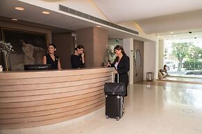 Alasia Hotel