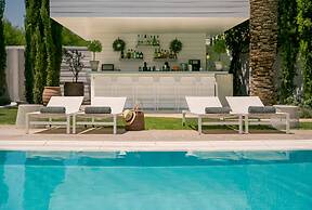 Alasia Hotel