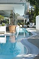 Alasia Hotel