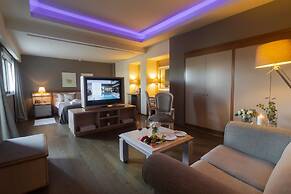 Alasia Hotel