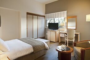 Alasia Hotel