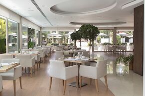 Alasia Hotel
