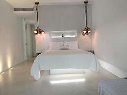 Mykonos Pantheon