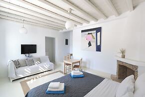 Mykonos Pantheon