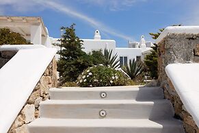 Mykonos Pantheon