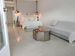 Mykonos Pantheon