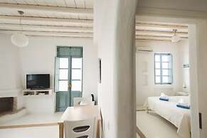 Mykonos Pantheon