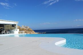 Mykonos Pantheon