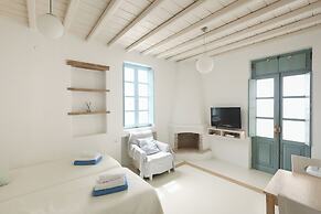 Mykonos Pantheon