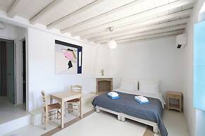 Mykonos Pantheon