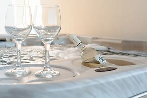 Mitos Suites