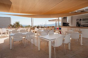 Mitos Suites