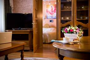 Luchesa Hotel