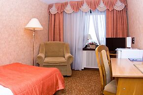 Luchesa Hotel