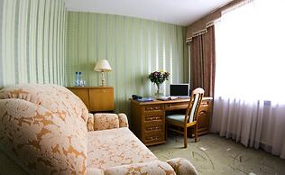 Luchesa Hotel