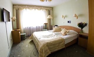 Luchesa Hotel