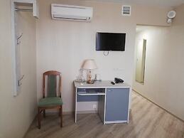 Luchesa Hotel