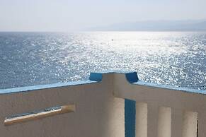 Arlen Beach Hotel