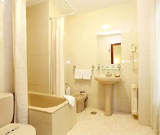 Hostal La Macarena