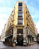 Hostal La Macarena