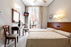Hostal La Macarena