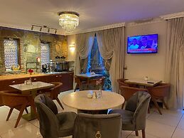 Saint John Hotel - Boutique Class