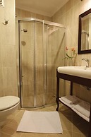 Saint John Hotel - Boutique Class