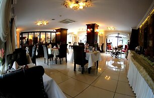 Saint John Hotel - Boutique Class
