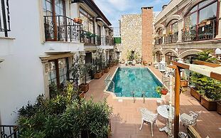 Saint John Hotel - Boutique Class