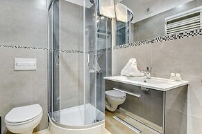 Apartinfo Aura Apartments