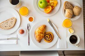 Holiday Inn Express Rotterdam - Central Station by IHG