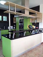 Baan Dork Bua Villa